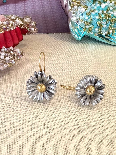 Daisy Earrings
