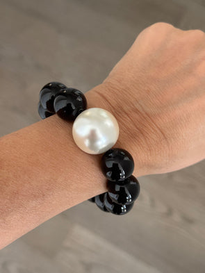 Rarely Gossiped - Black Onyx Bracelet