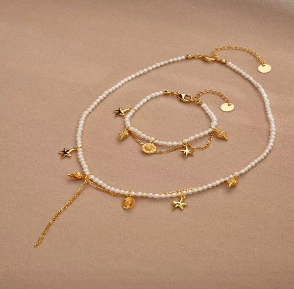 Seashell  Charm Pearl Necklace